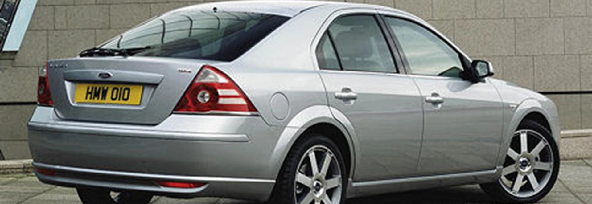 Ford Mondeo 2.0 Zetec Five-Door (2006)